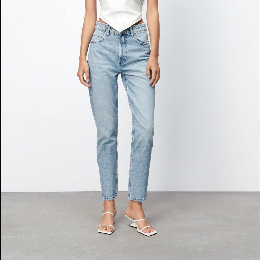 Zara High Rise  Mom Jeans